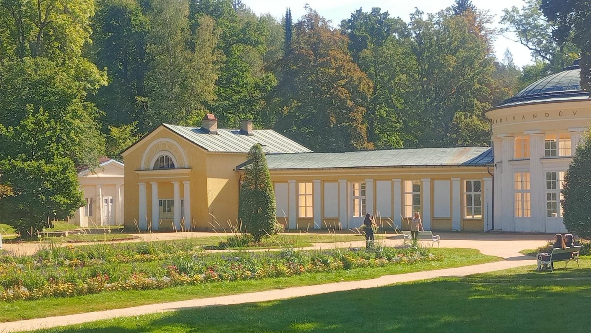 Villa Rosenberg Marianske Lazne Luaran gambar